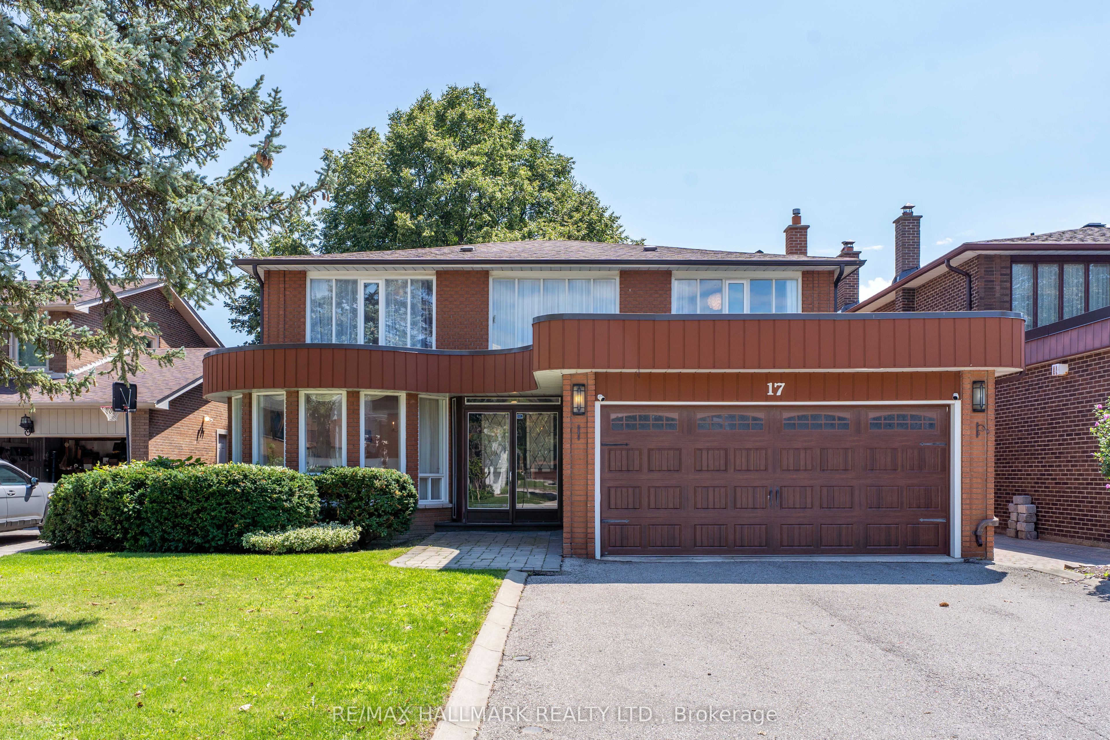 17 Twin Circle Court, Toronto, ON M2R 3L3 photo 2
