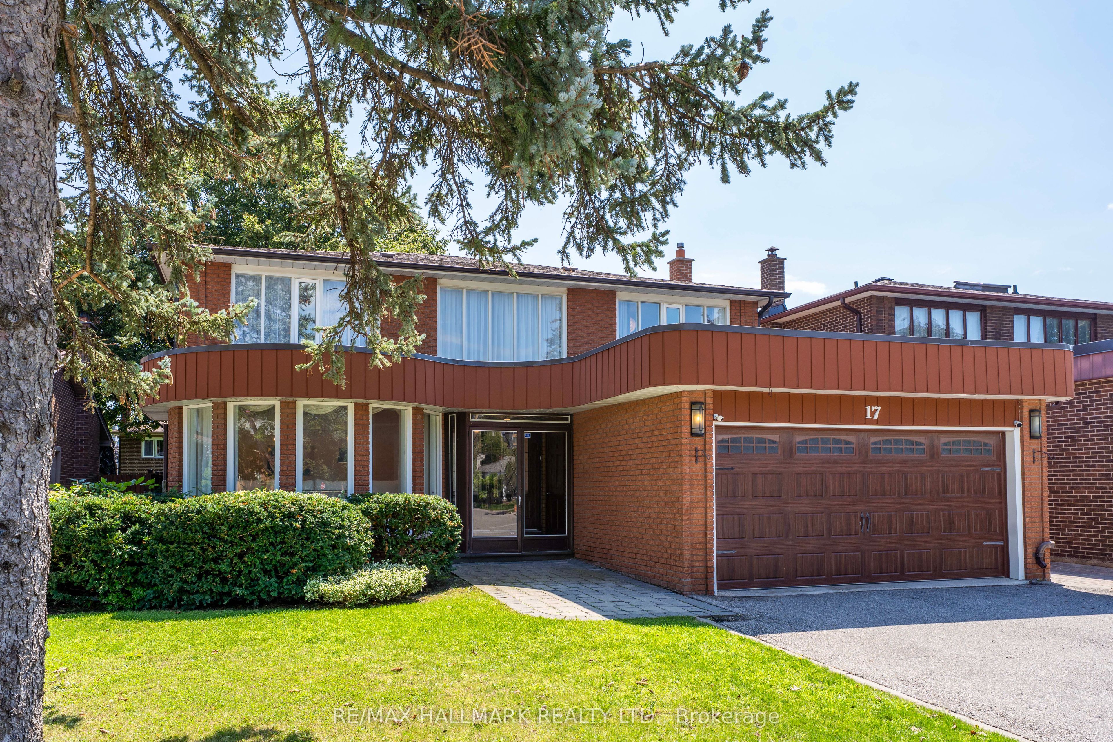 17 Twin Circle Court, Toronto, ON M2R 3L3 photo 4