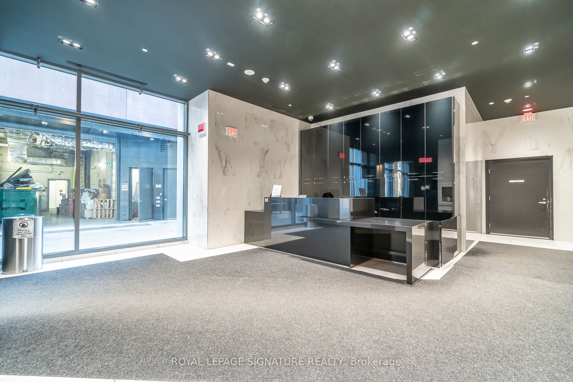 39 Brant Street 603, Toronto, ON M5V 0M8 photo 4
