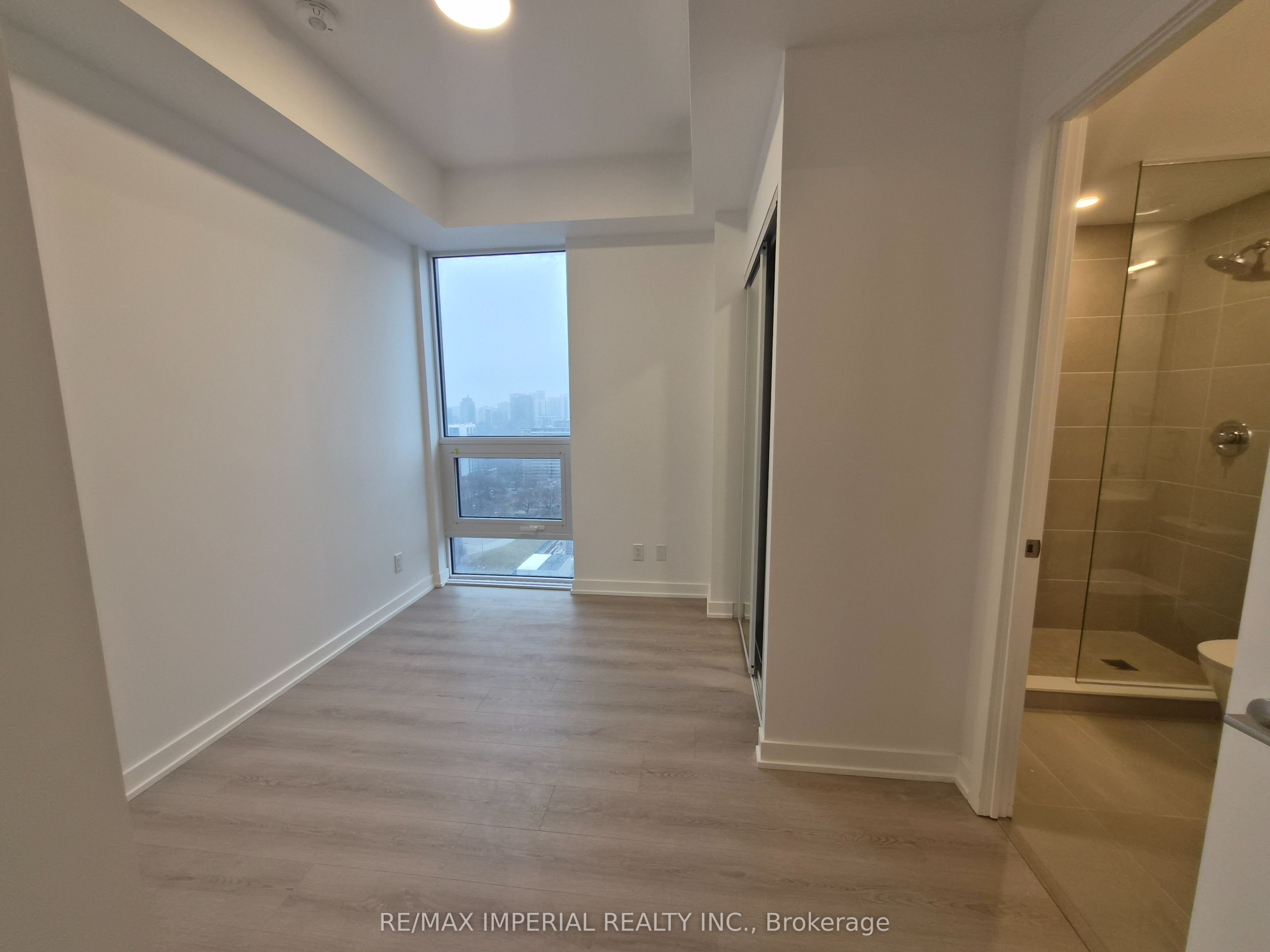 100 Queen Street S 2606, Toronto, ON M5C 0B5 photo 5