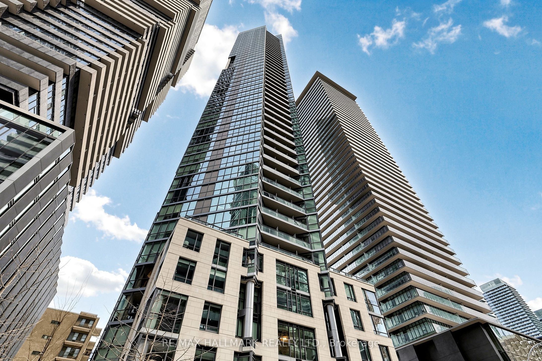 45 Charles Street E 3801, Toronto, ON M4Y 0B8