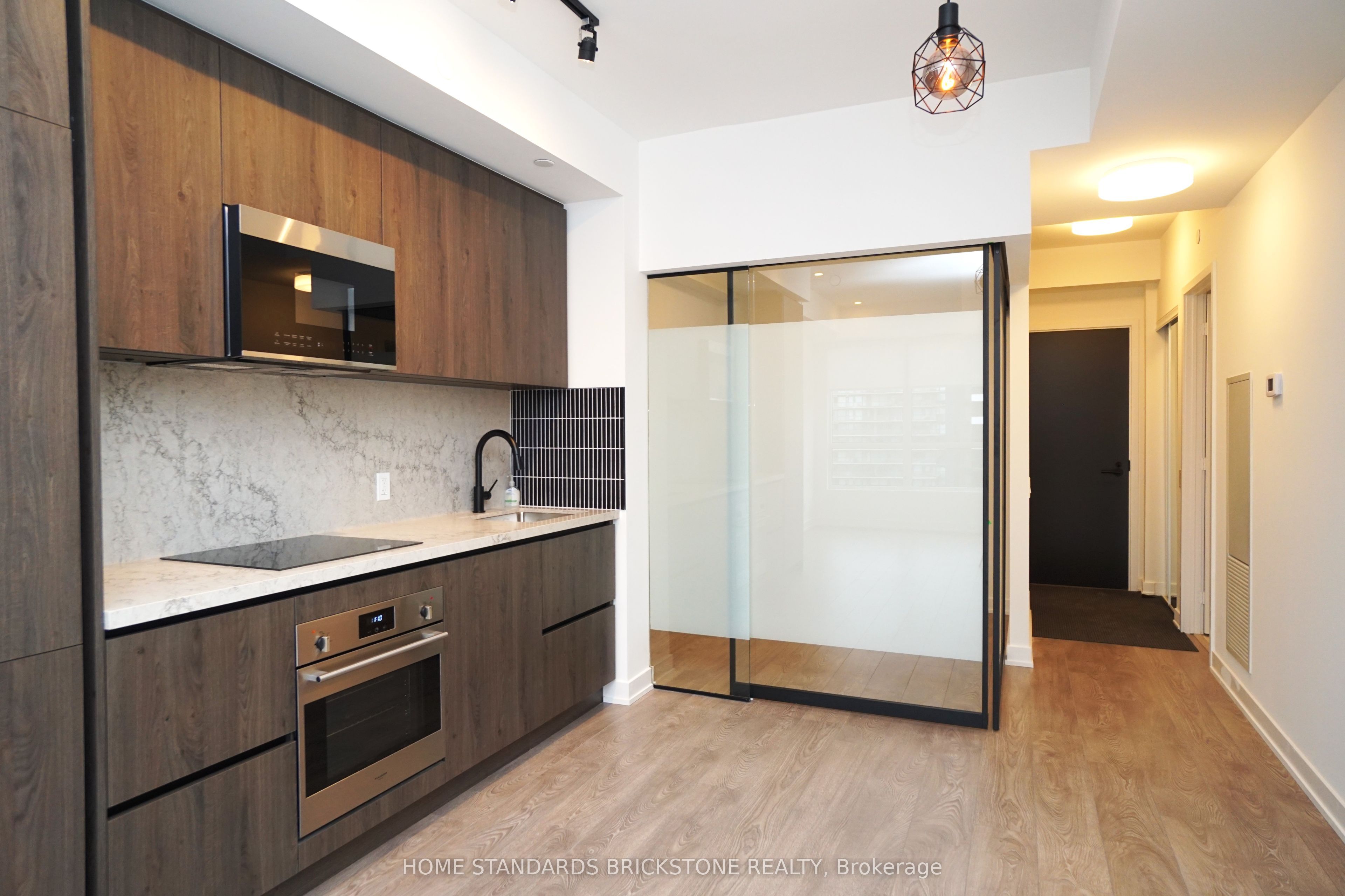 108 PETER Street 3803, Toronto, ON M5V 0W2 photo 2