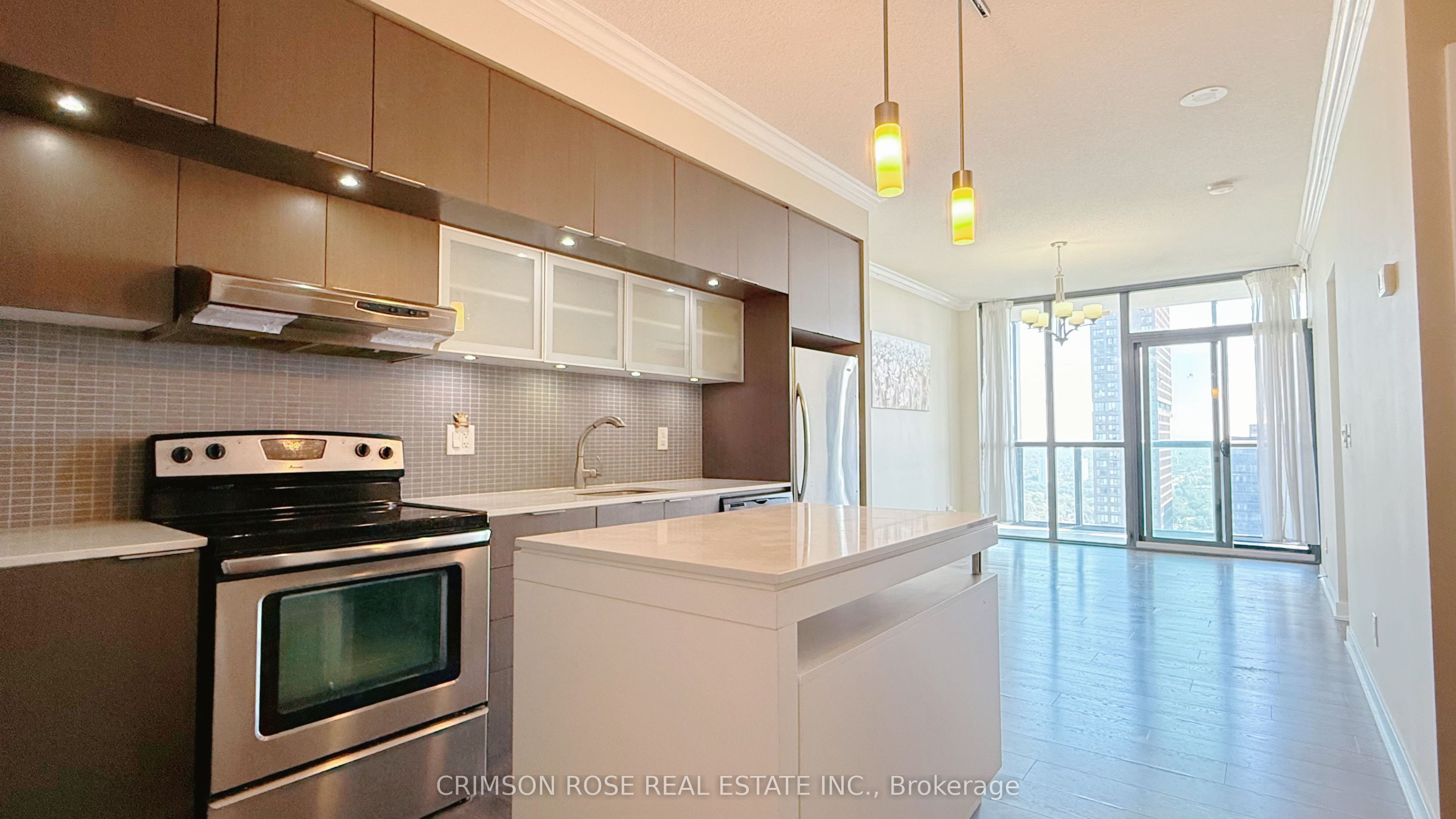 110 Charles Street E 3808, Toronto, ON M4Y 1T5 photo 3