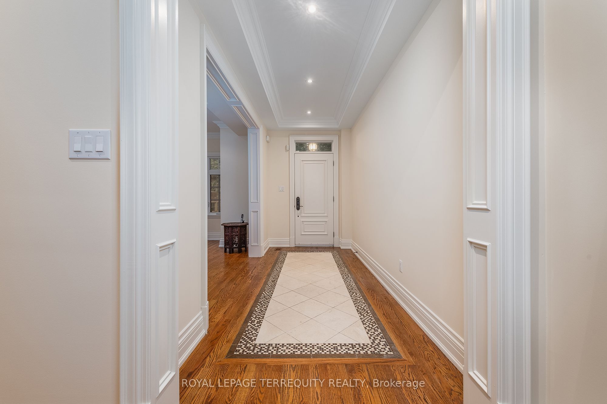 329 Walmer Road, Toronto, ON M5R 2Y3 photo 3