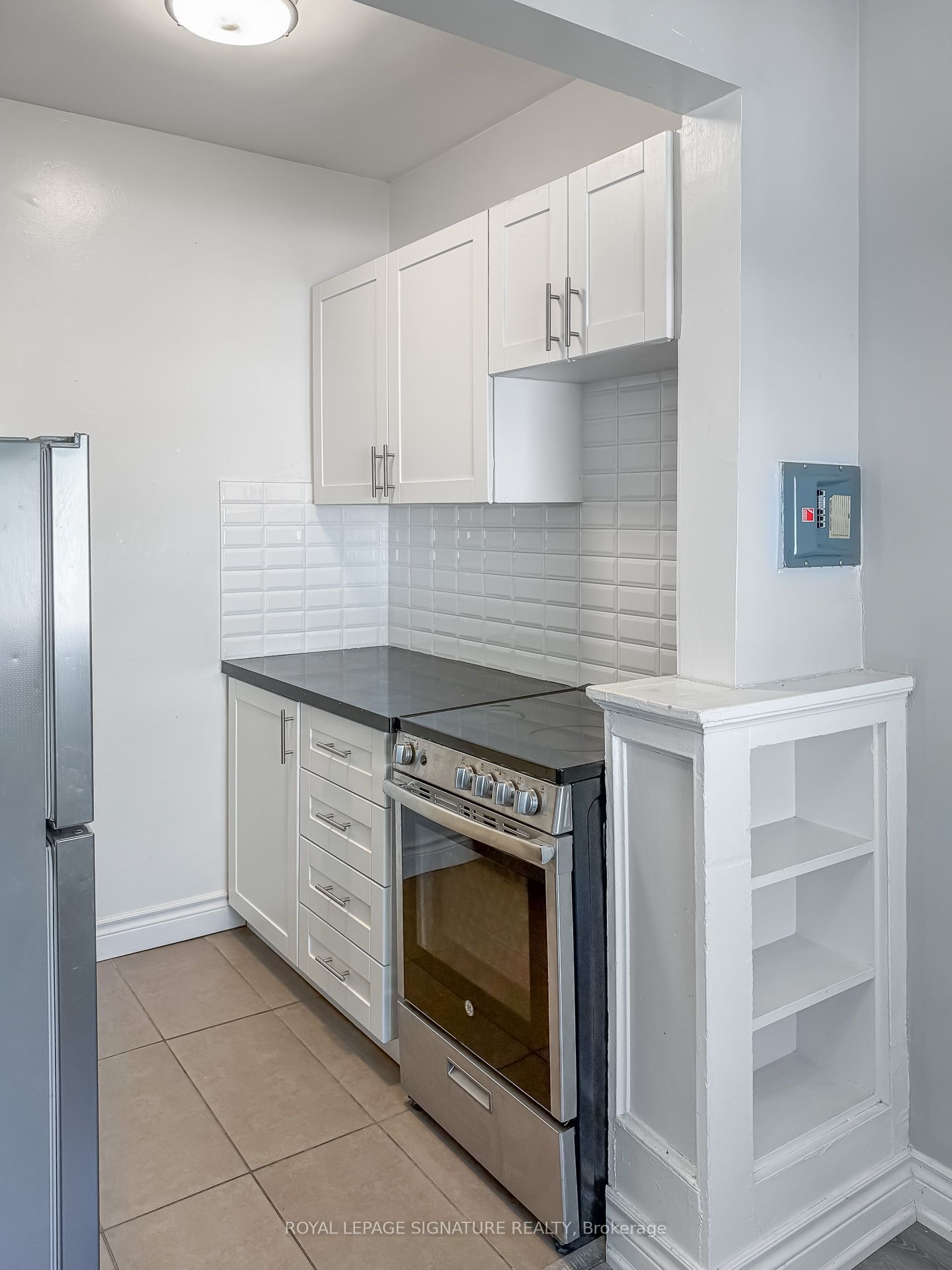 382 Dovercourt Road 18, Toronto, ON M6J 3E6 photo 3
