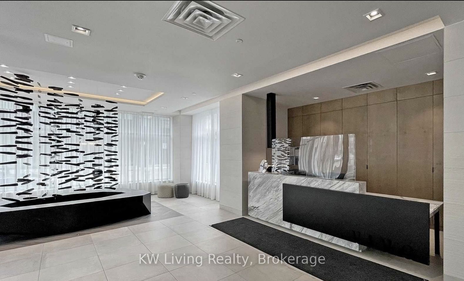 180 Fairview Mall Drive 1211, Toronto, ON M2J 0G4 photo 2