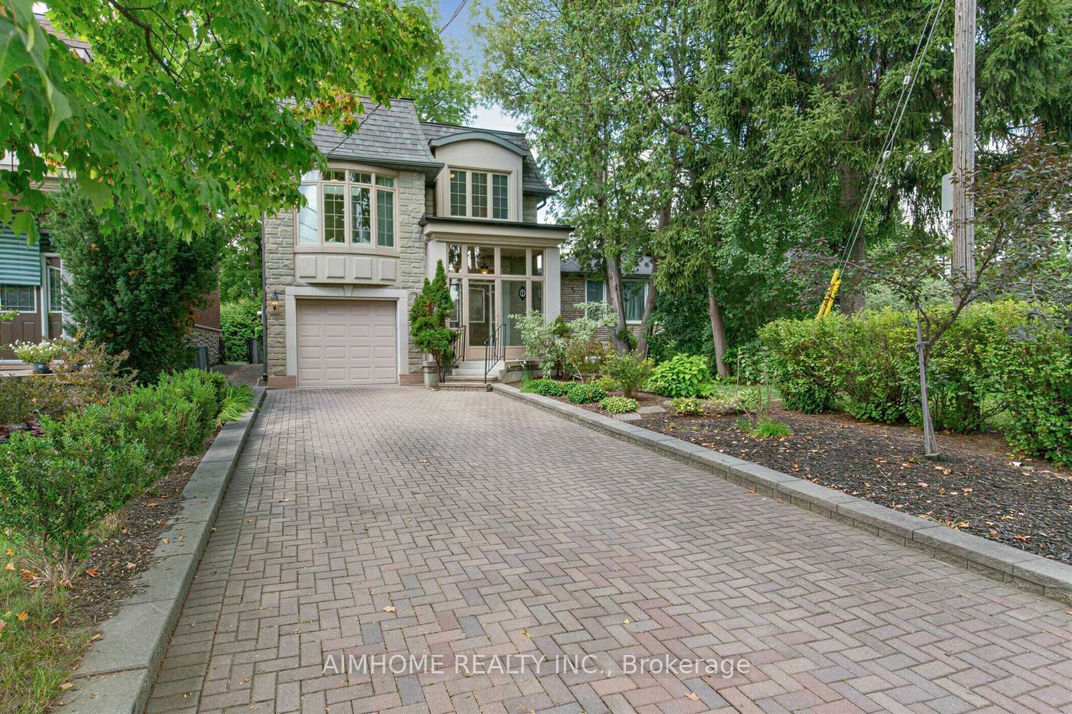 16 Carney Road, Toronto, ON M2M 1T2 photo 2