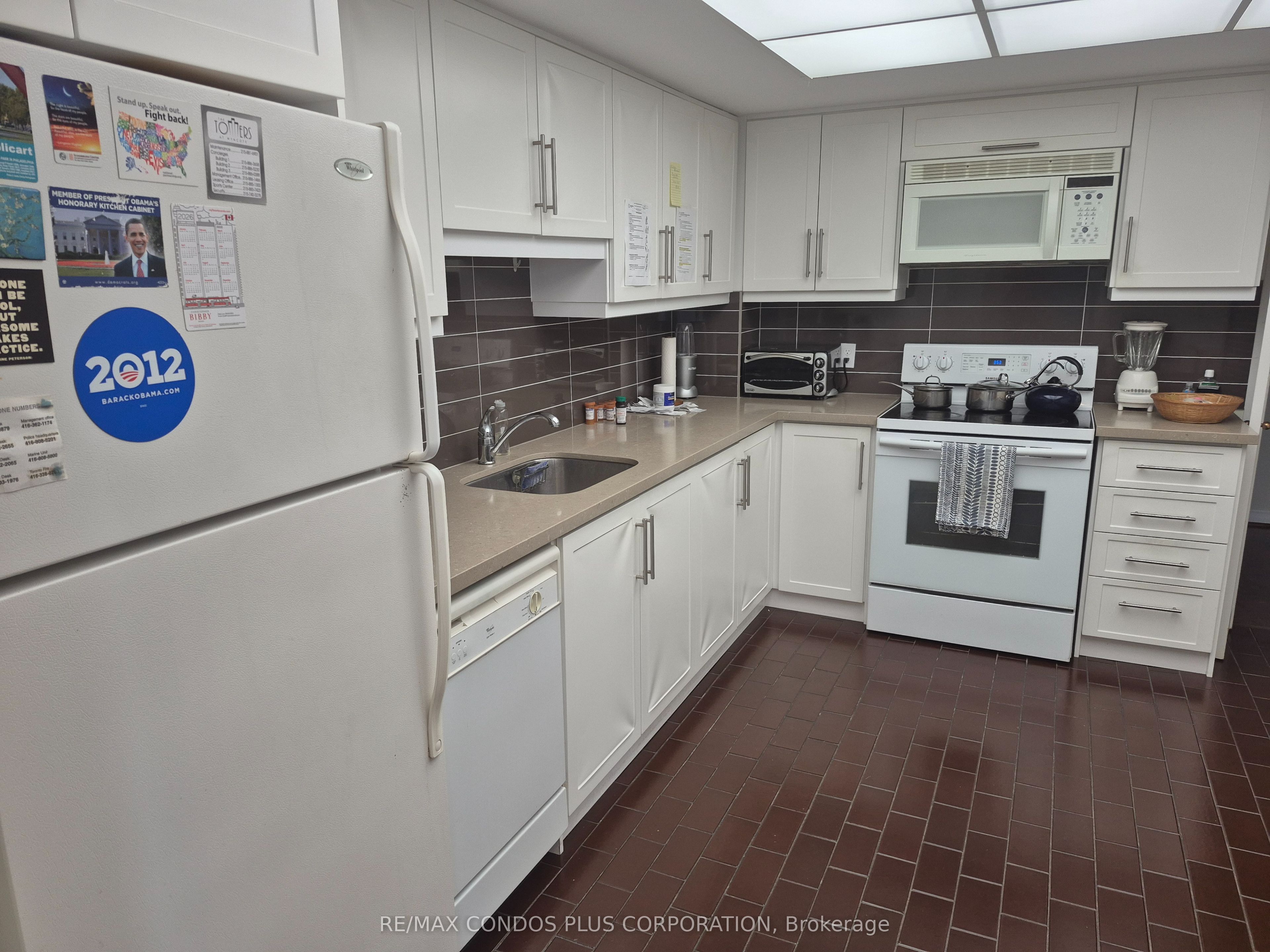 55 Harbour Square 1914, Toronto, ON M5J 2L1 photo 3