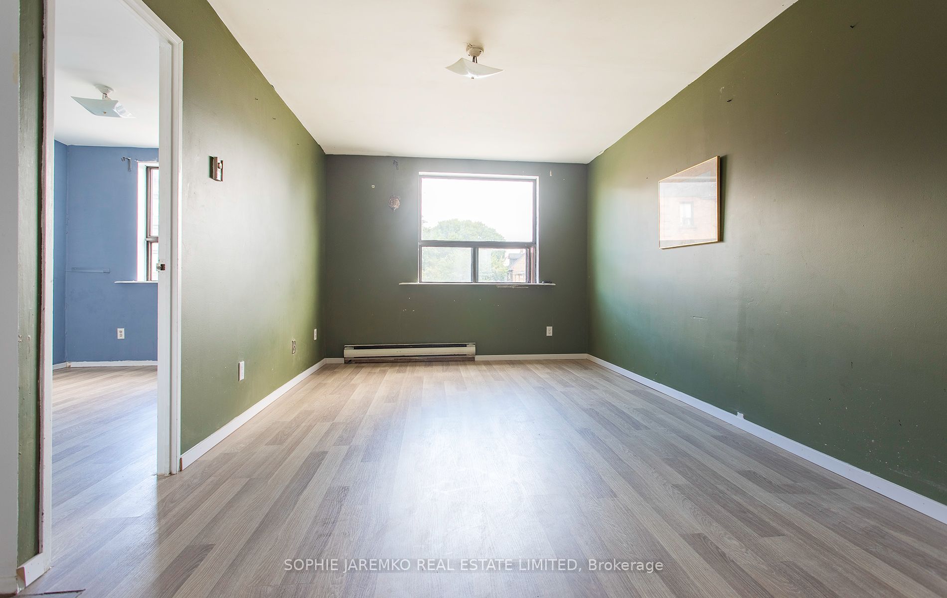 1071A Bloor Street W 3, Toronto, ON M6H 1M5 photo 5