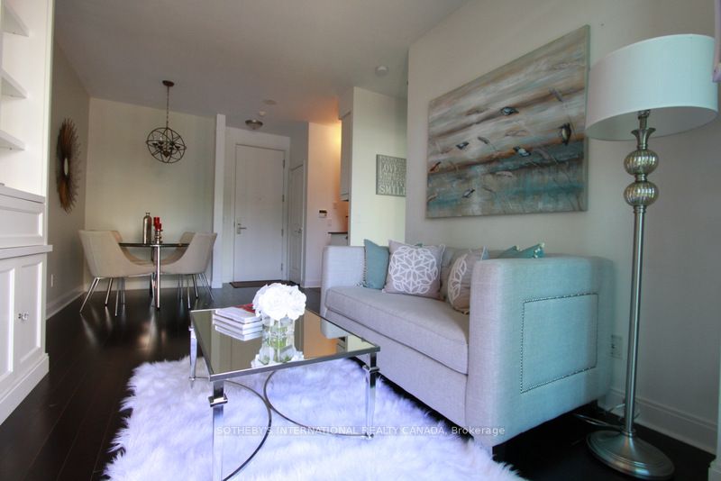 38 The Esplanade Avenue 1006, Toronto, ON M5E 1A1 photo 2