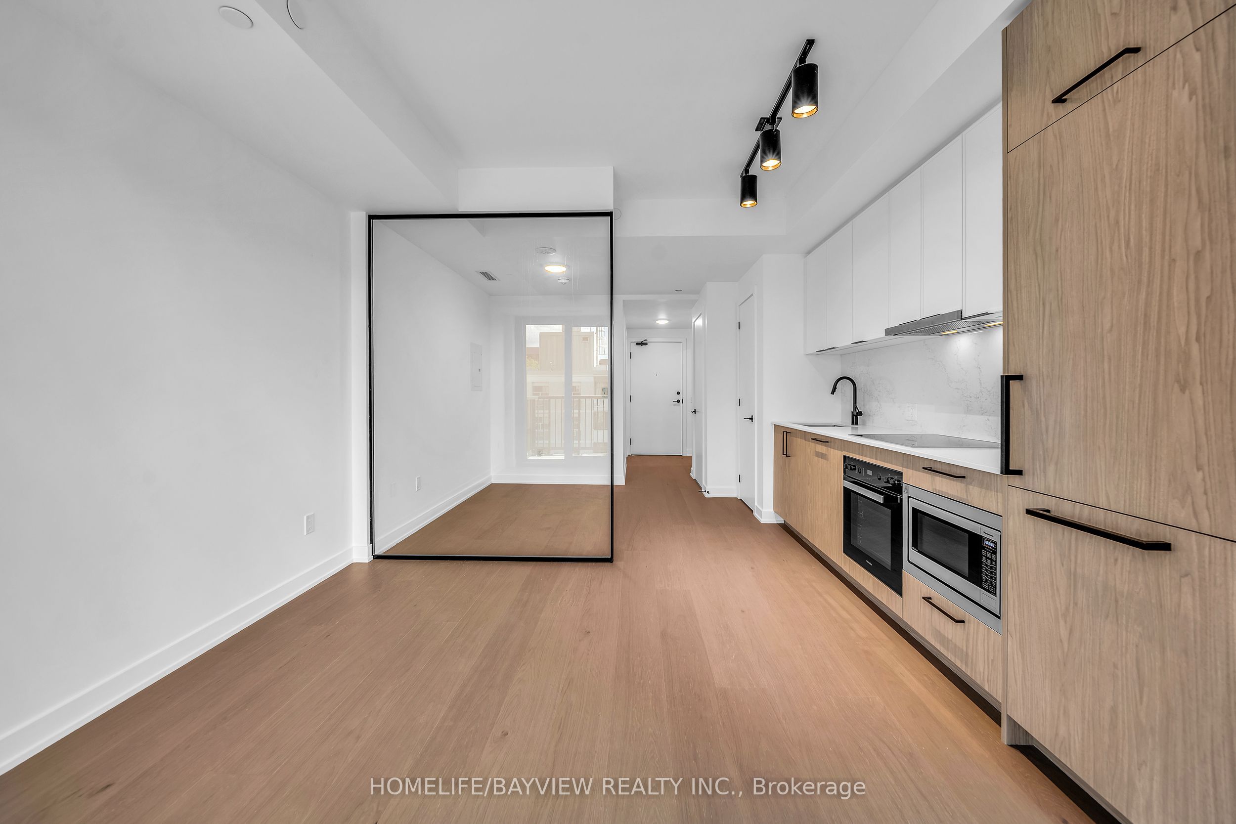 91 montclair Avenue 711, Toronto, ON M5P 0B1 photo 2