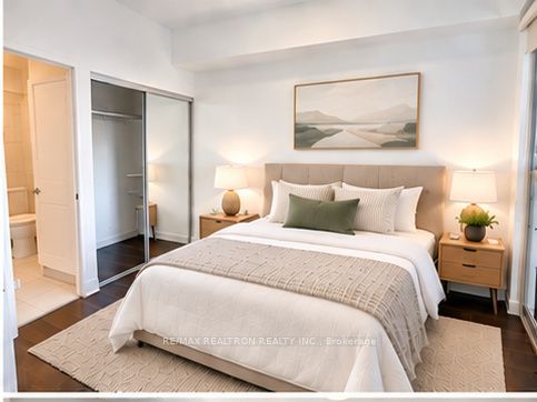 65 St Mary Street W 1707, Toronto, ON M5S 0A6 photo 4