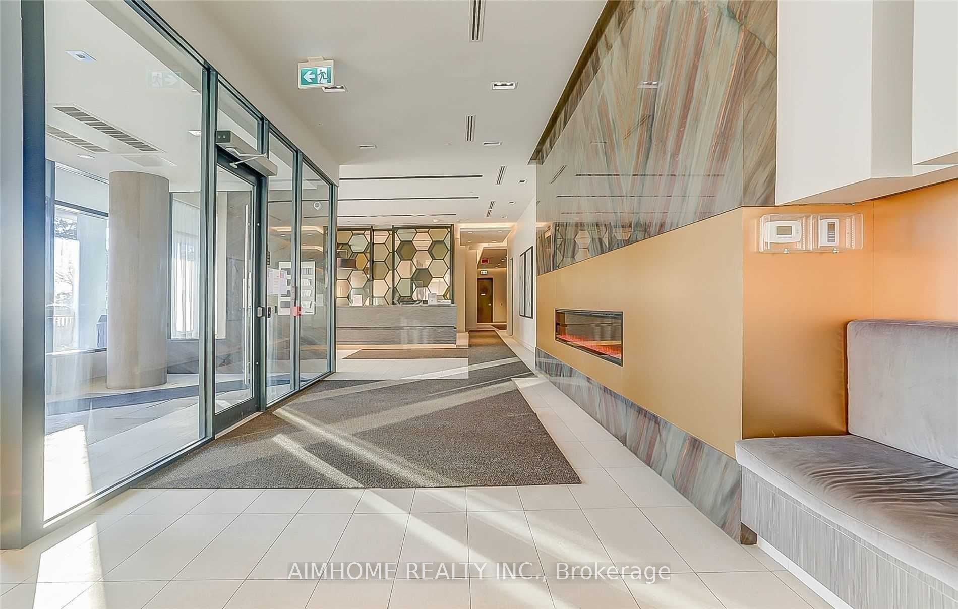 128 Fairview Mall Drive 1603, Toronto, ON M2J 0E8 photo 3