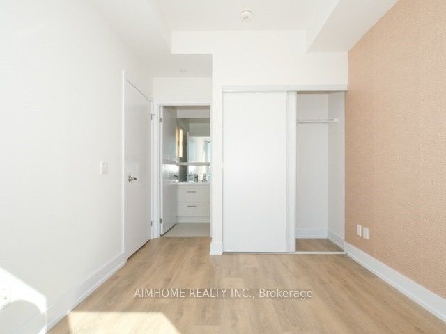 128 Fairview Mall Drive 1603, Toronto, ON M2J 0E8 photo 5