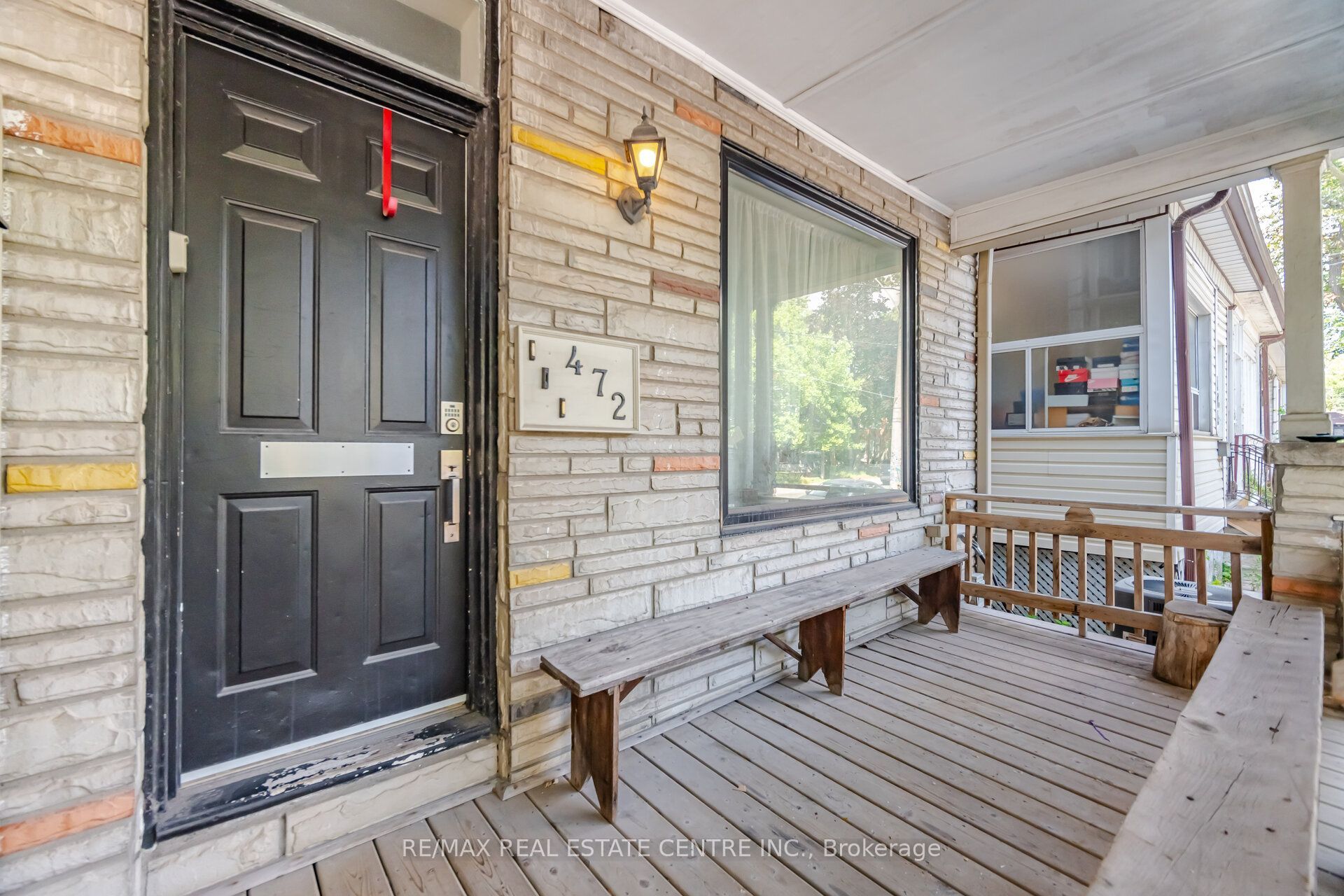 472 Lansdowne Avenue Upper, Toronto, ON M6H 3Y3 photo 2