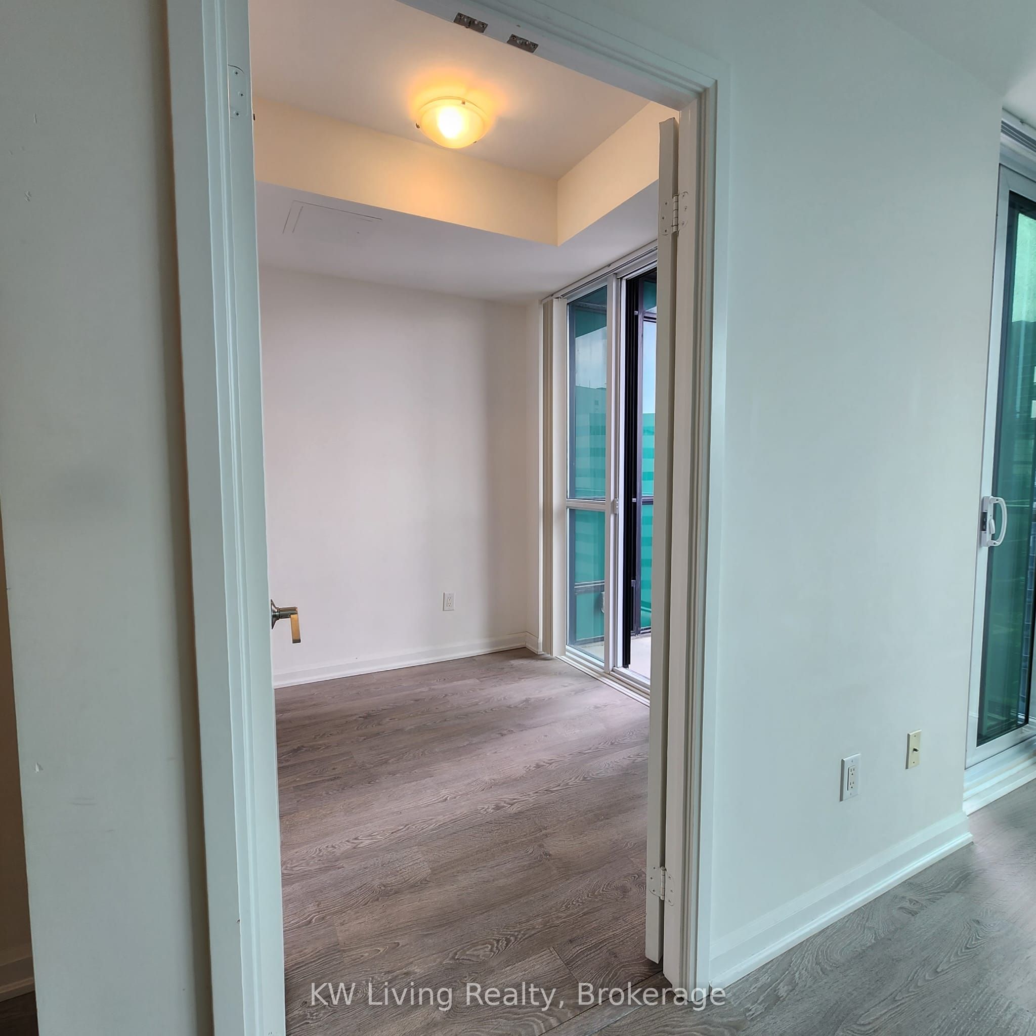 9 Bogert Avenue 1509, Toronto, ON M2N 0H3 photo 2