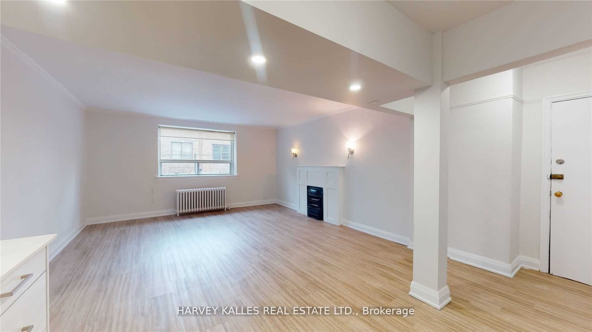 316 Lonsdale Road 2, Toronto, ON M4V 1X4 photo 2