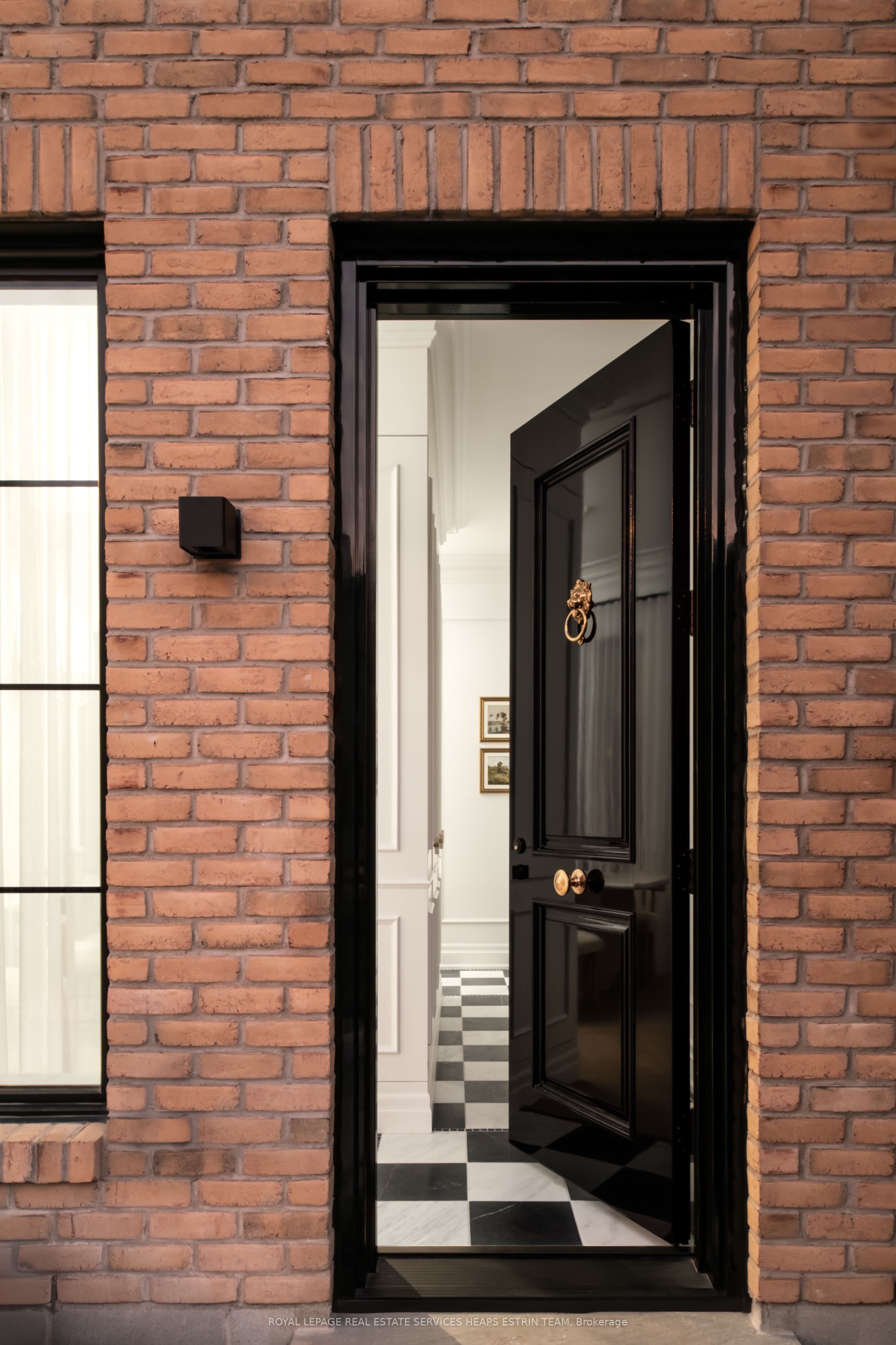 23 Lippincott Street, Toronto, ON M5T 2R4 photo 3