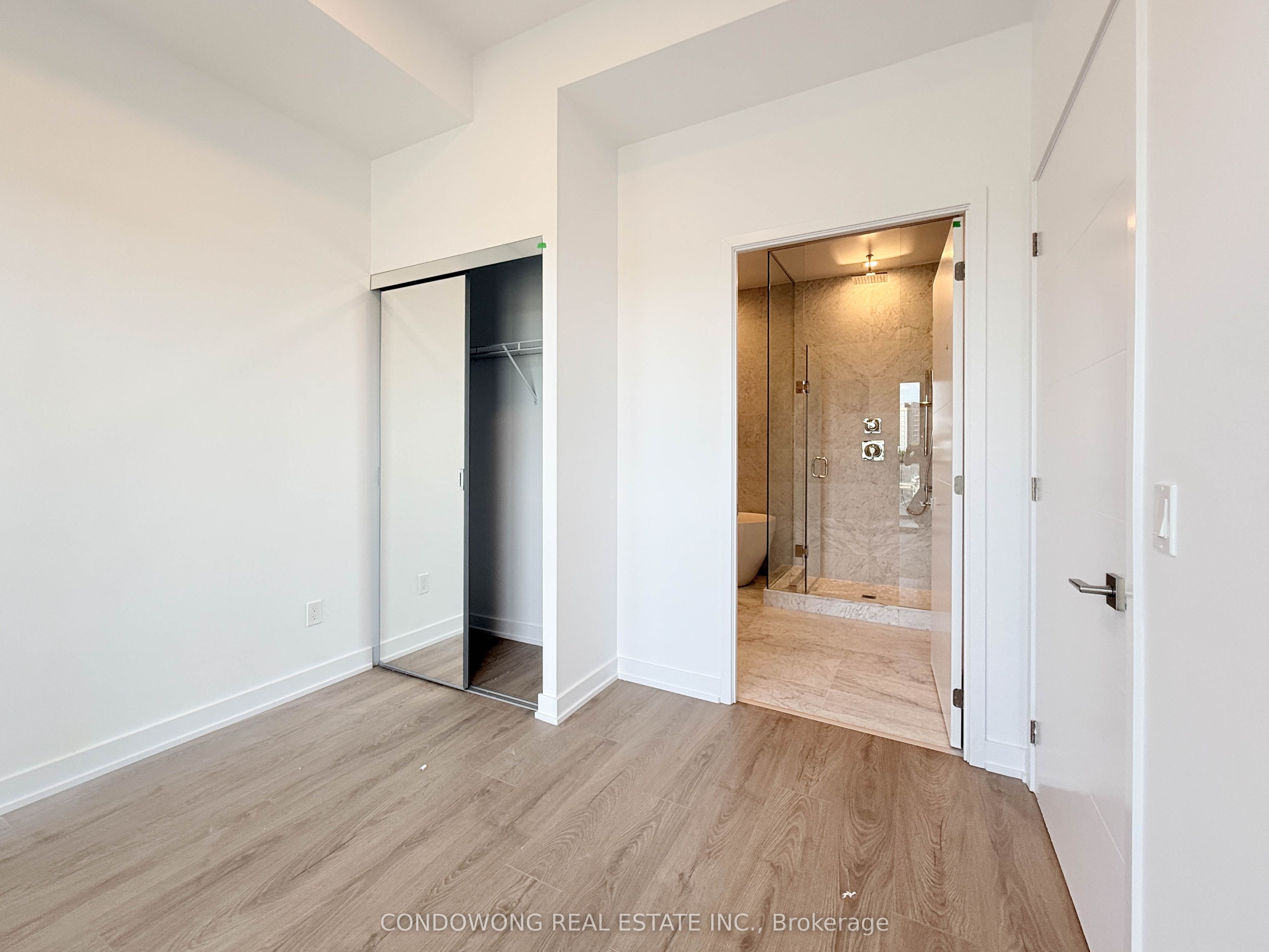 29 Green Trail Court 212, Toronto, ON M2K 0J9 photo 4