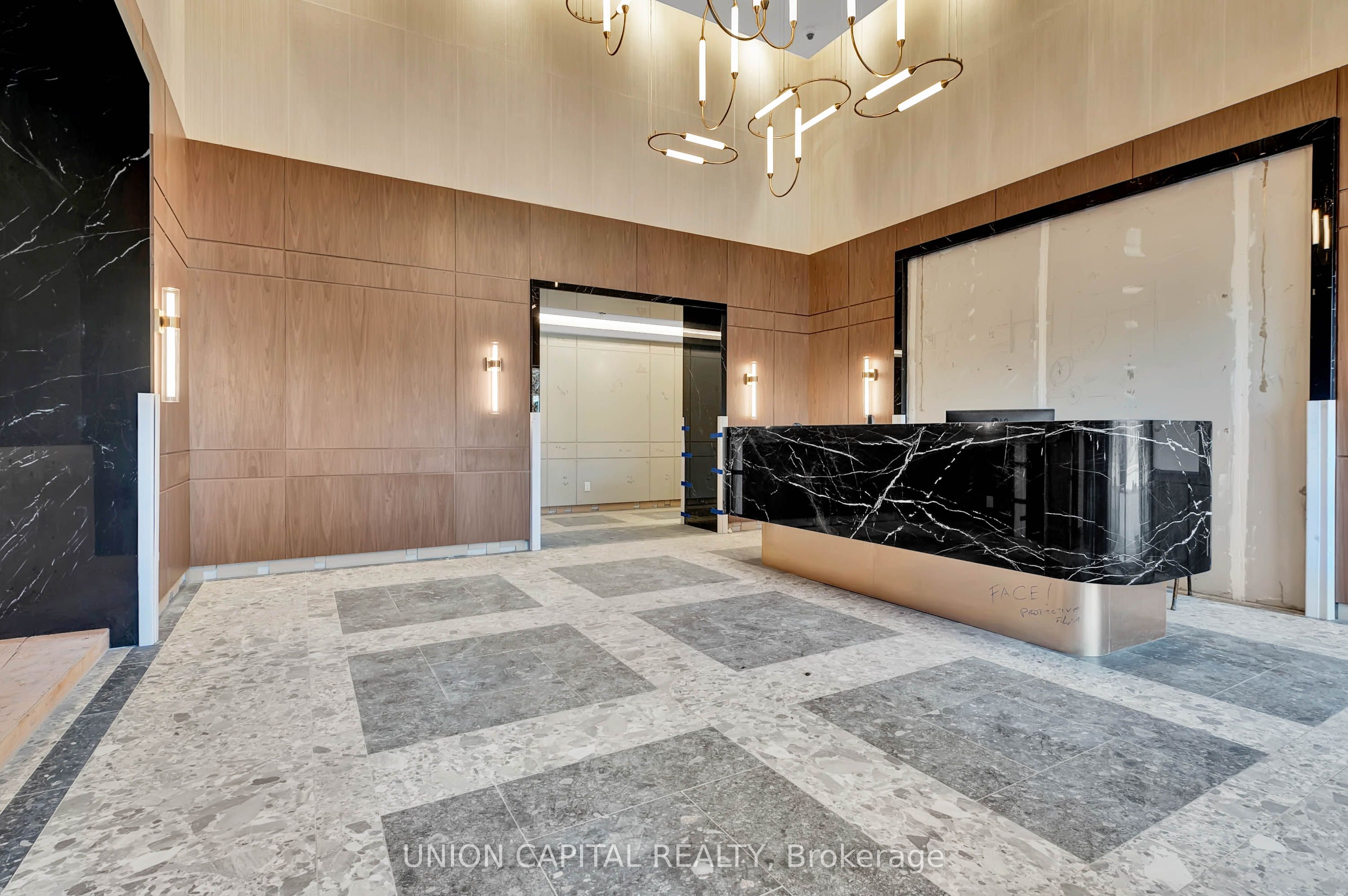 6 Greenbriar Road 228, Toronto, ON M2K 0H6 photo 5