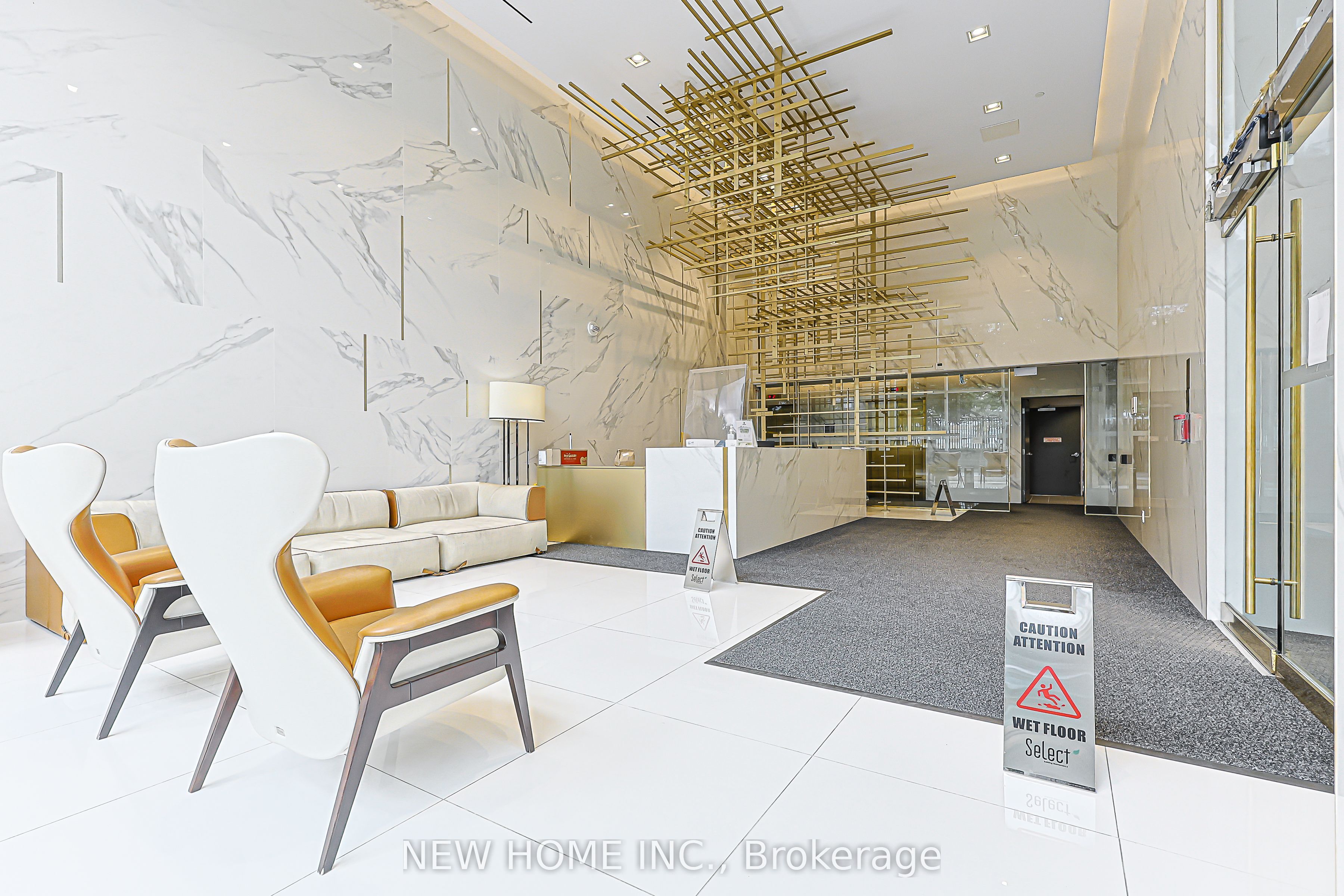 85 Wood Street 3303, Toronto, ON M4Y 0E8 photo 4