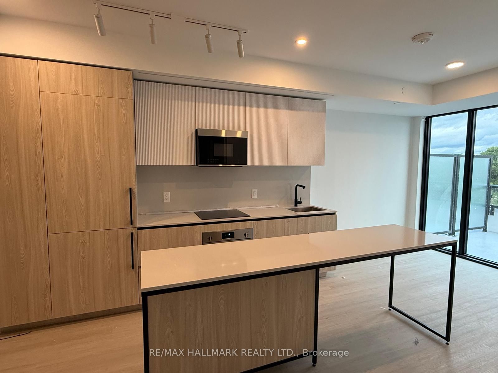 699 Sheppard Avenue E 607, Toronto, ON M2K 0J5 photo 4