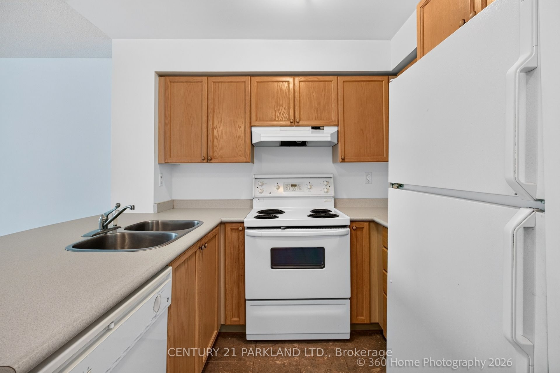 109 Front Street E 609, Toronto, ON M5A 4P7 photo 4