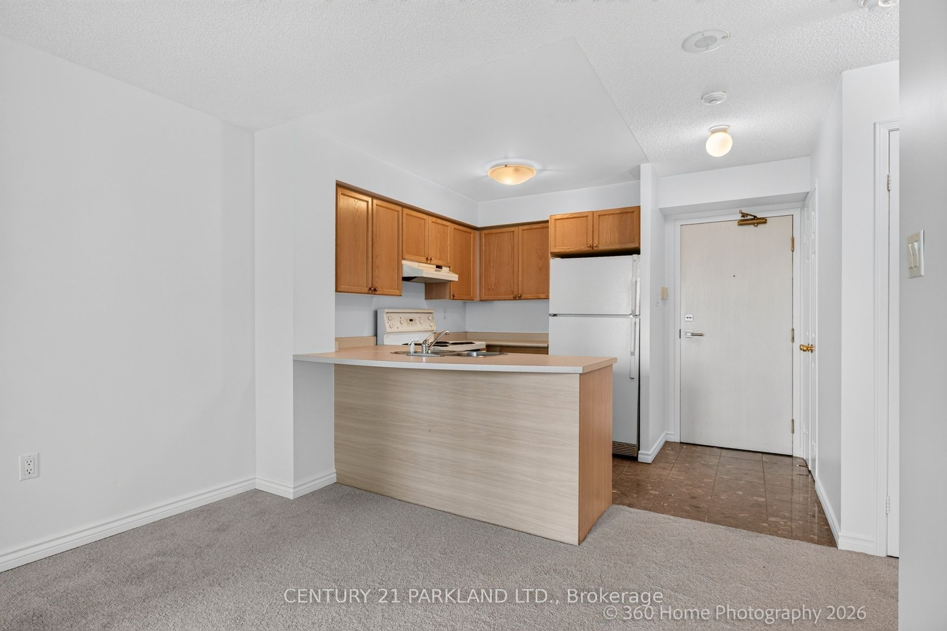 109 Front Street E 609, Toronto, ON M5A 4P7 photo 5