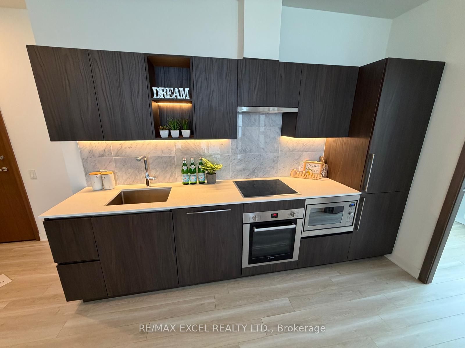 17 Bathurst Street 4606, Toronto, ON M5V 0N1 photo 4