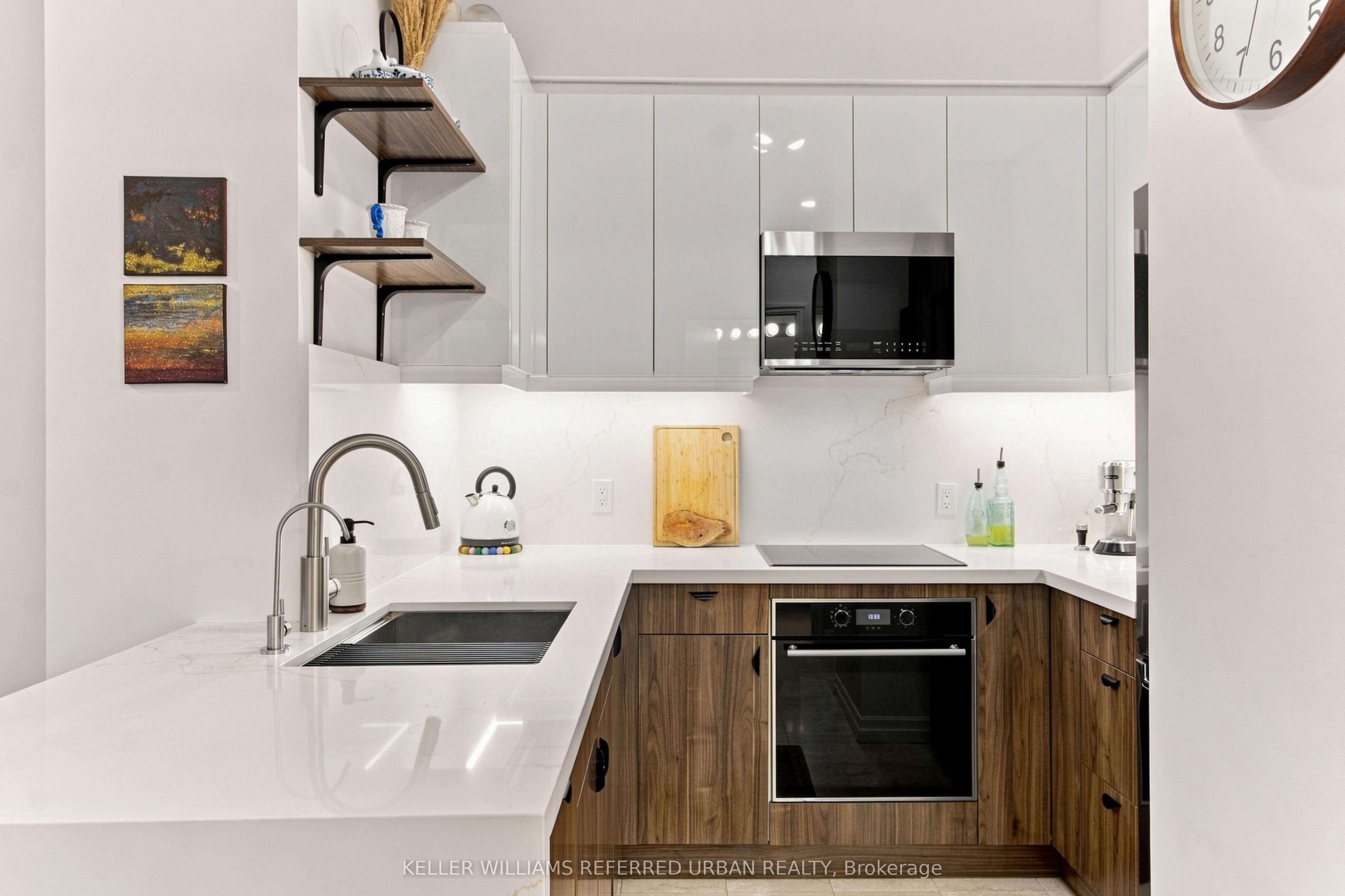 300 Bloor Street E 1809, Toronto, ON M4W 3Y2 photo 3