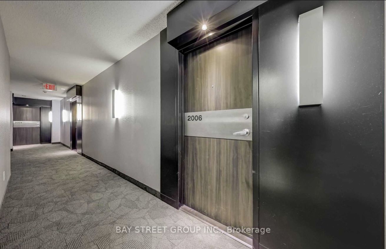 210 Victoria Street 2006, Toronto, ON M5B 2R3 photo 5