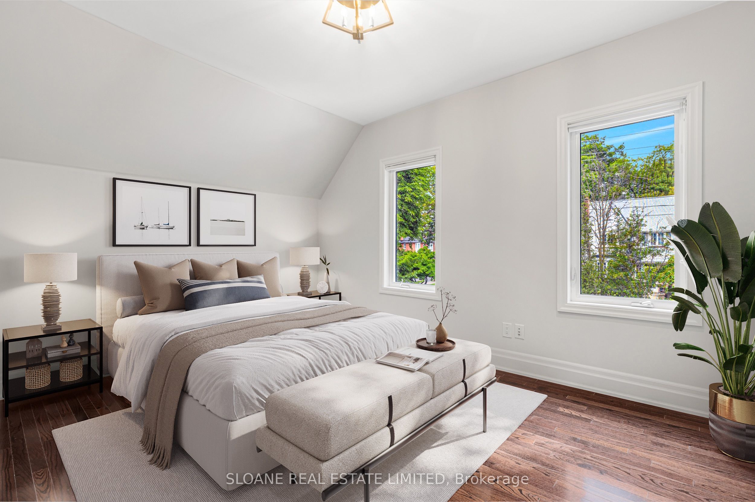 271 St Clair Avenue E, Toronto, ON M4T 1P3 photo 5