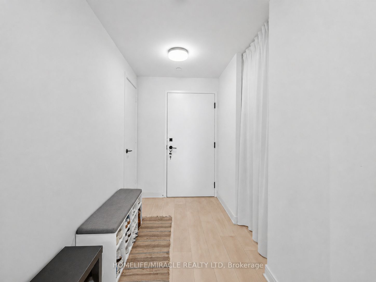 35 Rolling Mills Road N808, Toronto, ON M5A 0V6 photo 2