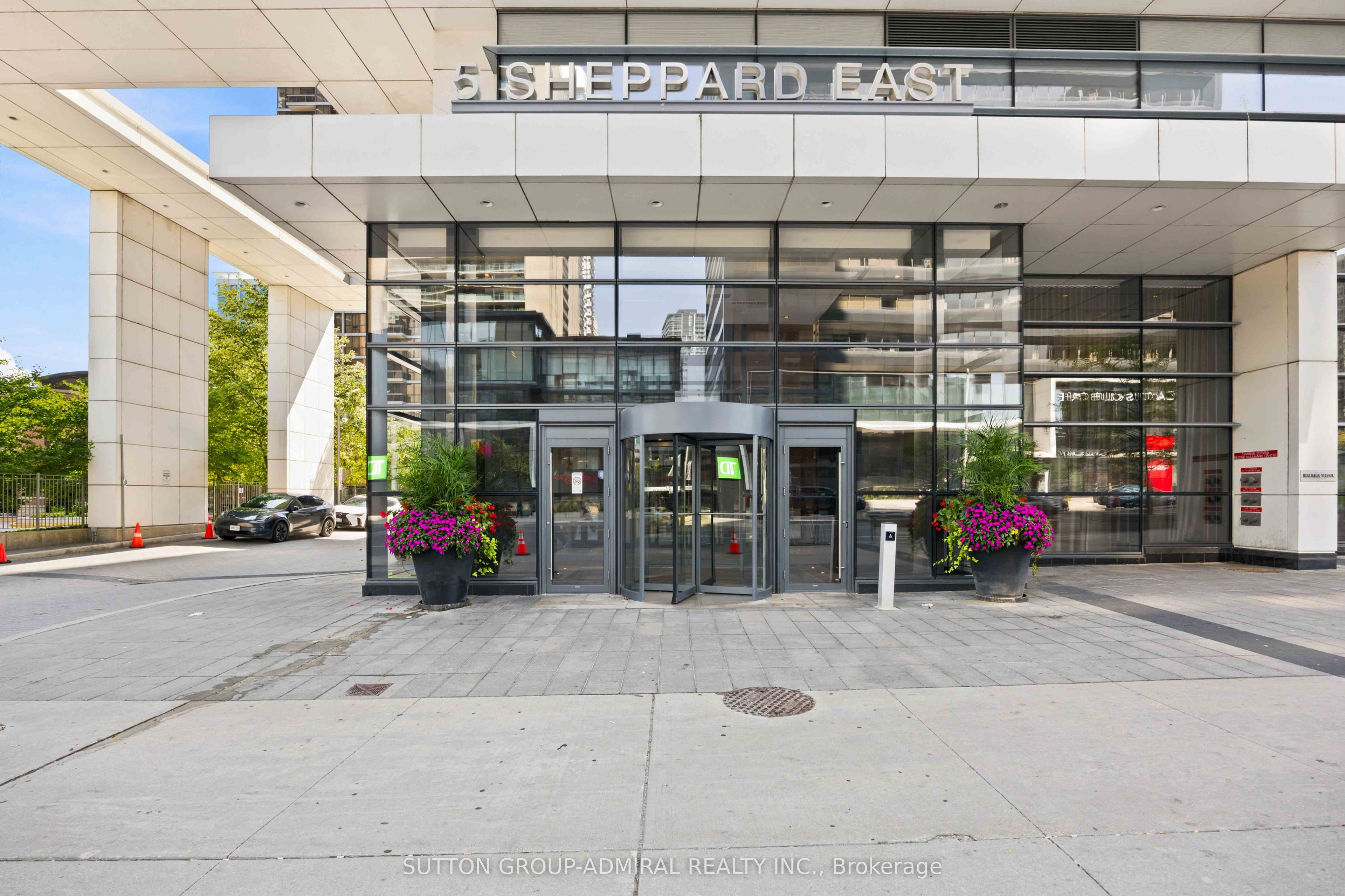 5 Sheppard Avenue E 2825, Toronto, ON M2N 0G4 photo 2