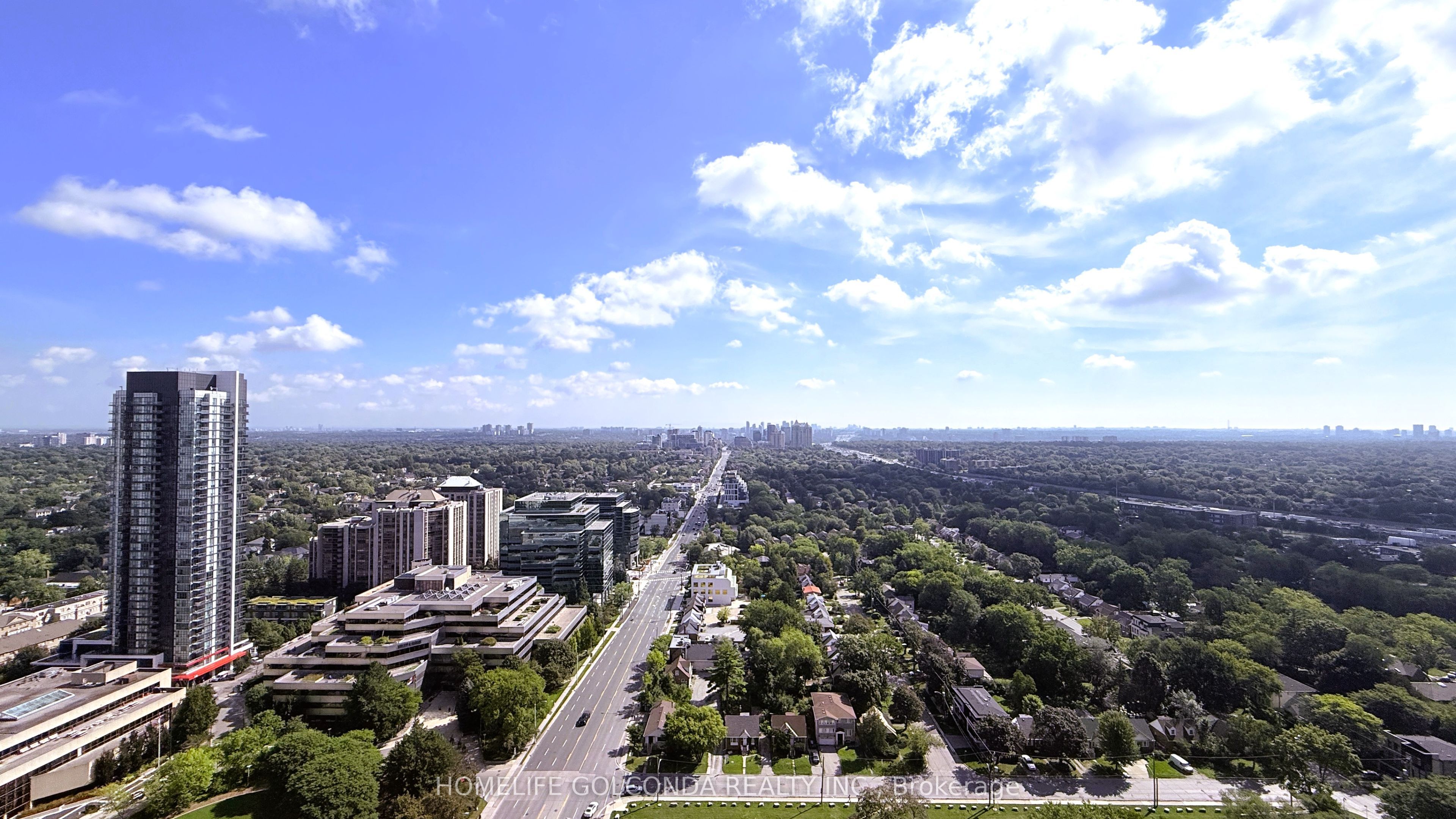 33 Sheppard Avenue E 3412, Toronto, ON M2N 7K1 photo 3