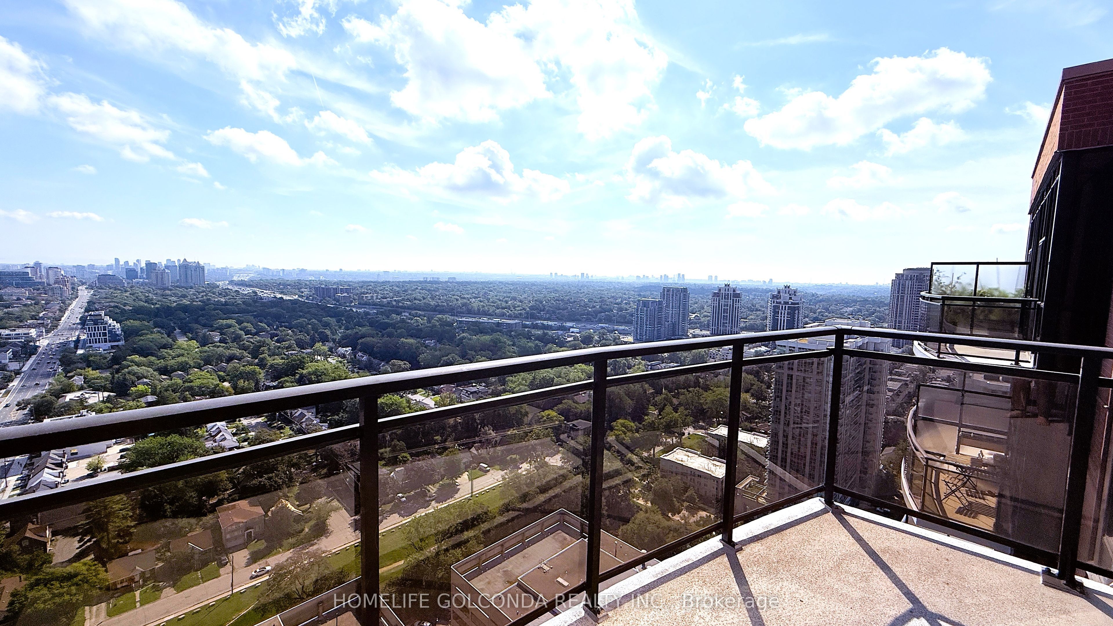 33 Sheppard Avenue E 3412, Toronto, ON M2N 7K1 photo 5