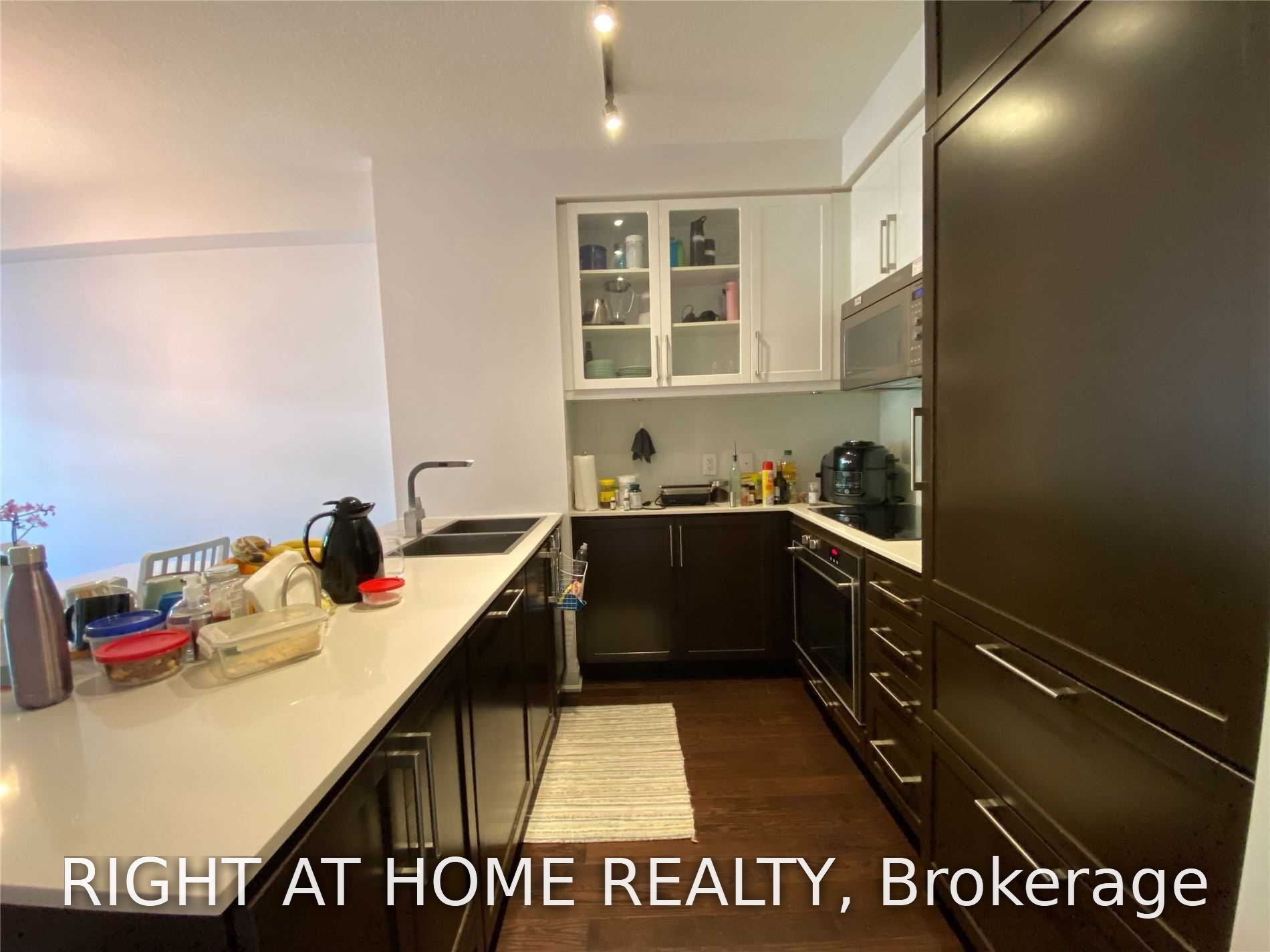 21 Clairtrell Road 224, Toronto, ON M2N 5J7 photo 4