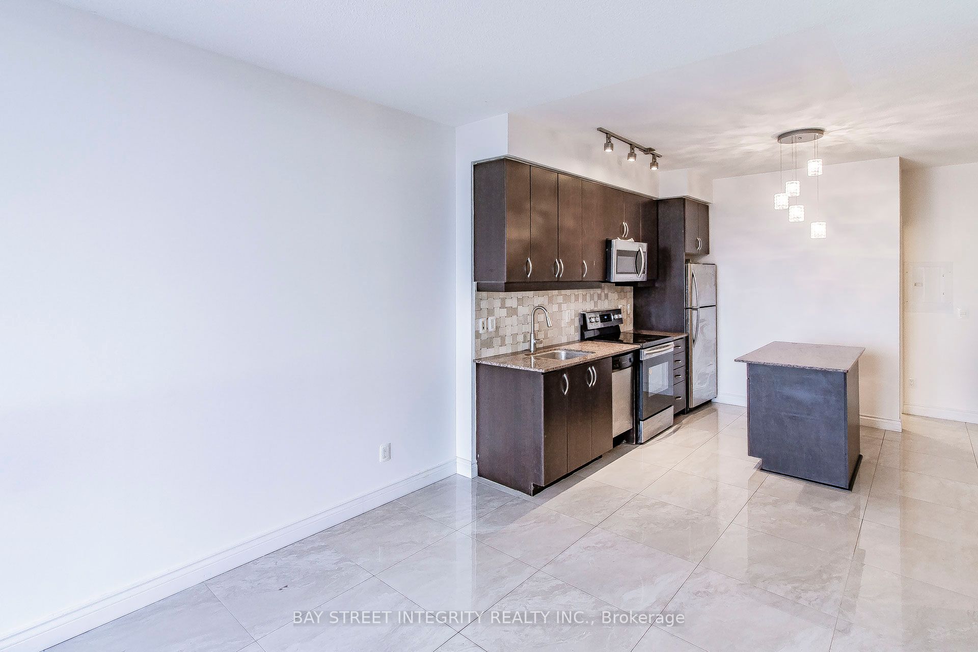 2885 Bayview Avenue 813, Toronto, ON M2K 0A3 photo 3