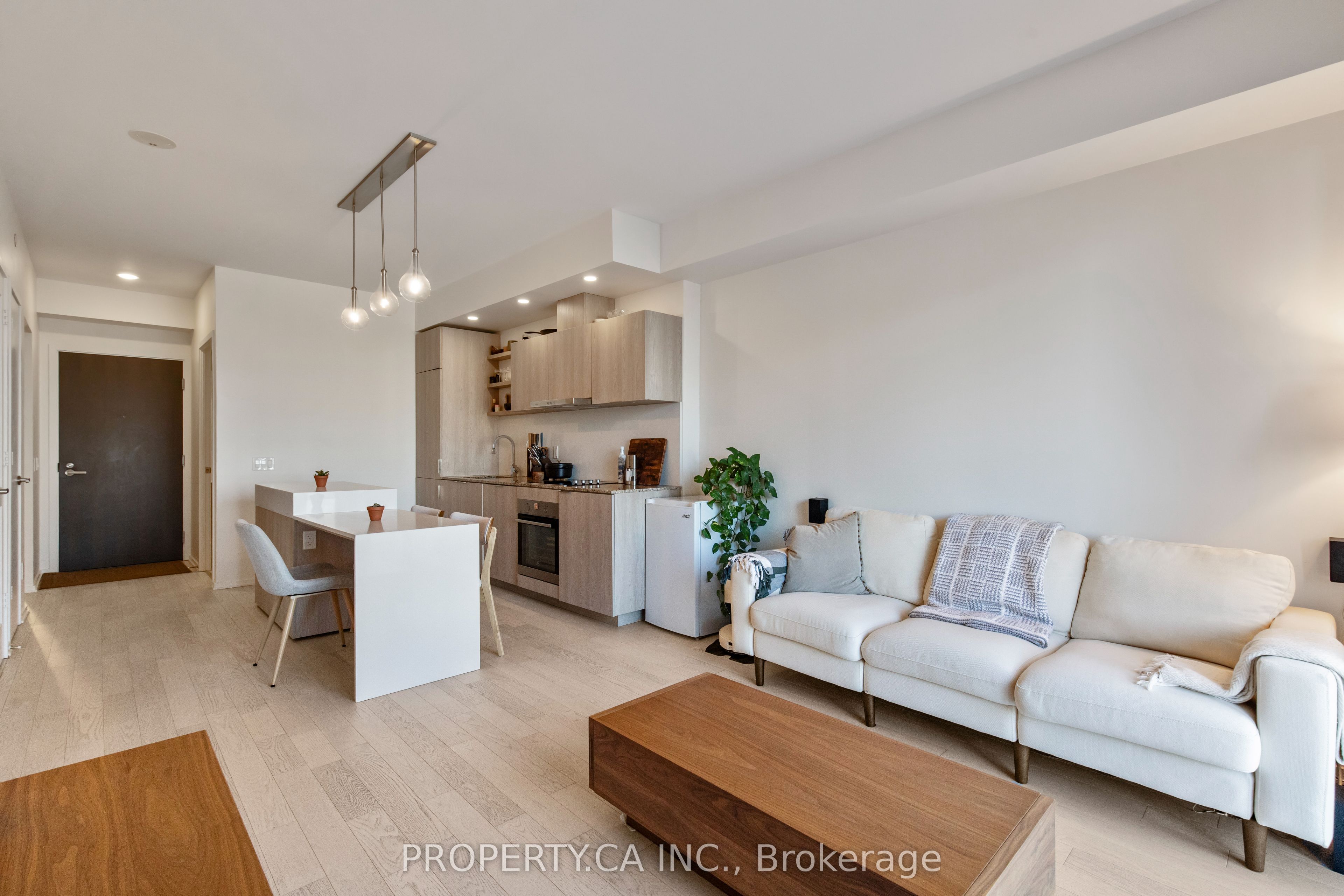 12 Bonnycastle Street 710, Toronto, ON M5A 0C8 photo 2