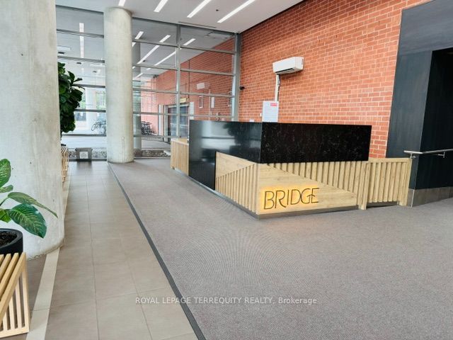 38 Joe Shuster Way 710, Toronto, ON M6K 0A5 photo 3