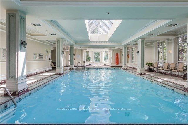 18 Sommerset Way 1210, Toronto, ON M2N 6X5 photo 2