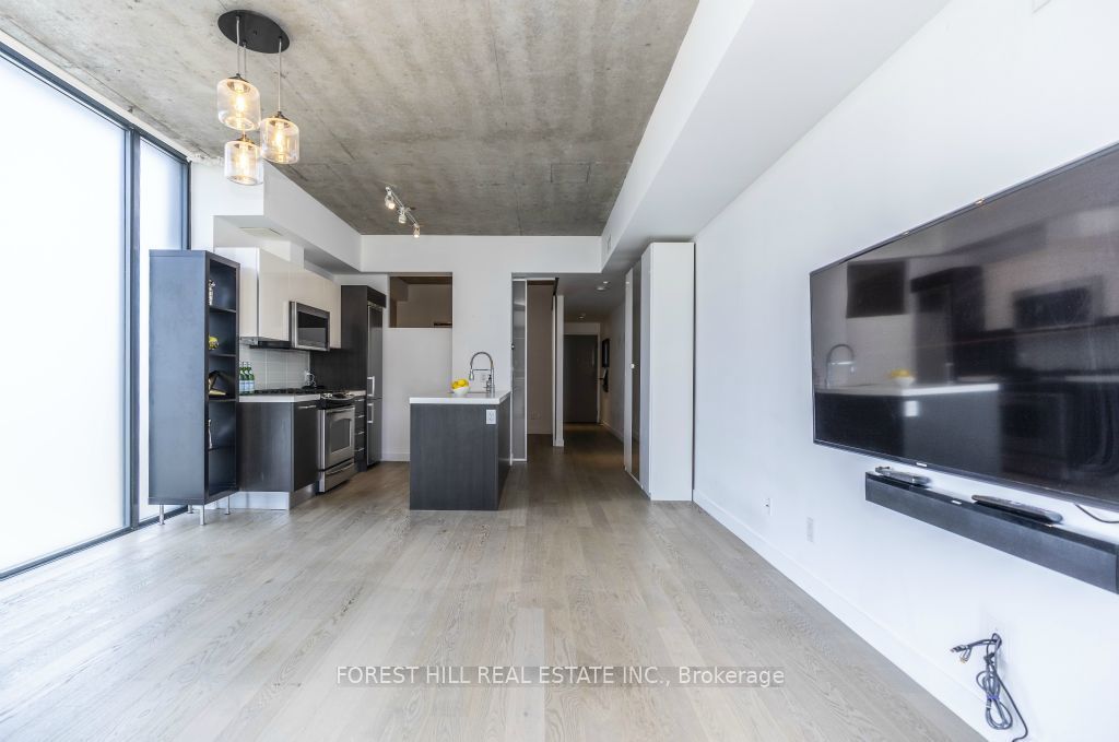 25 Stafford Street 611, Toronto, ON M5V 0G3 photo 2