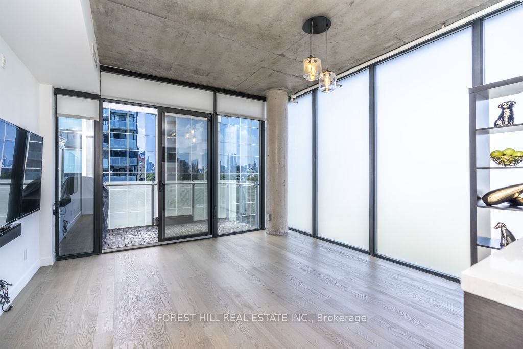25 Stafford Street 611, Toronto, ON M5V 0G3 photo 4