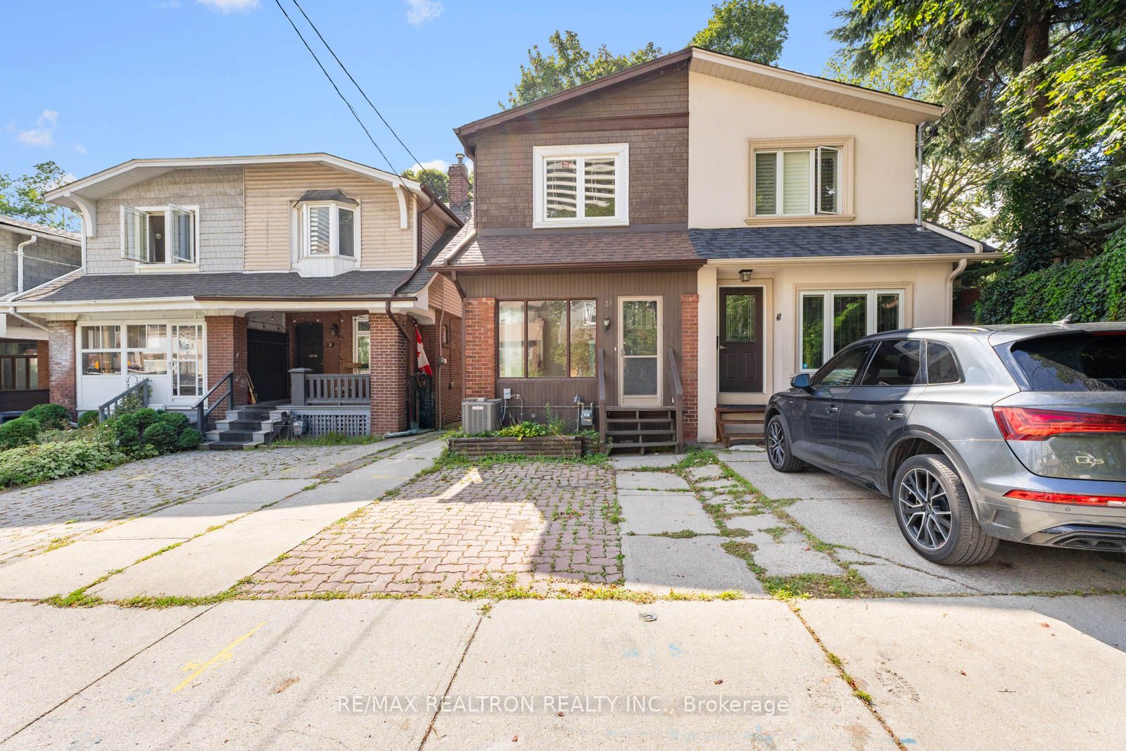 38 Henning Avenue, Toronto, ON M4R 1X7