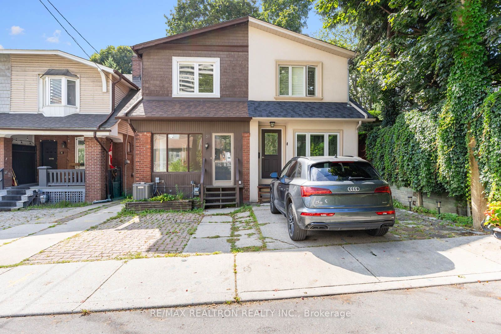 38 Henning Avenue, Toronto, ON M4R 1X7 photo 3