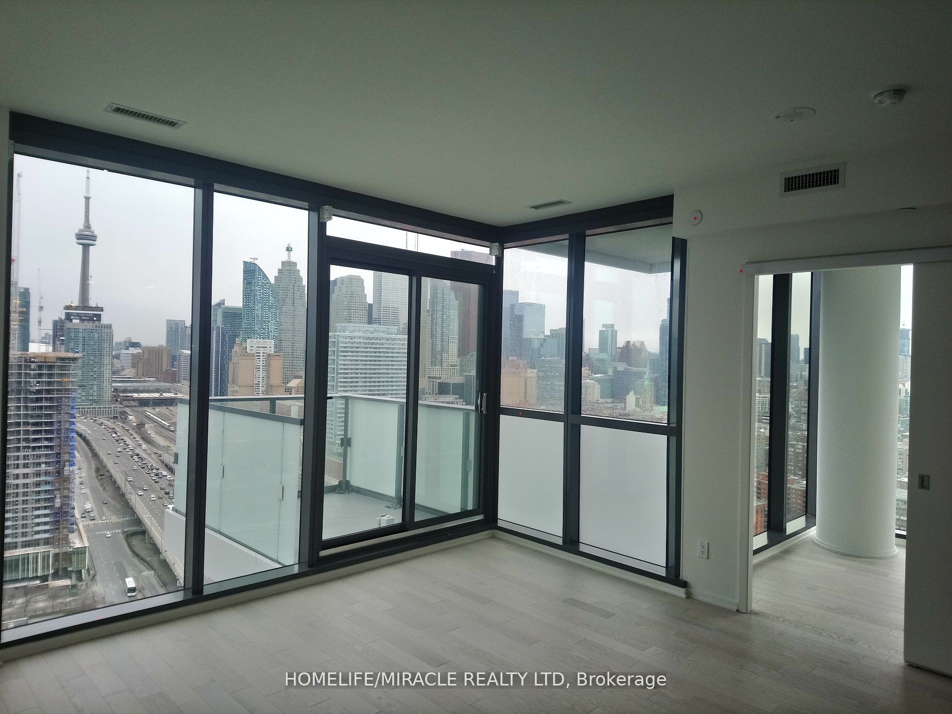 16 Bonnycastle Street, Toronto, ON M5A 0C9 photo 3