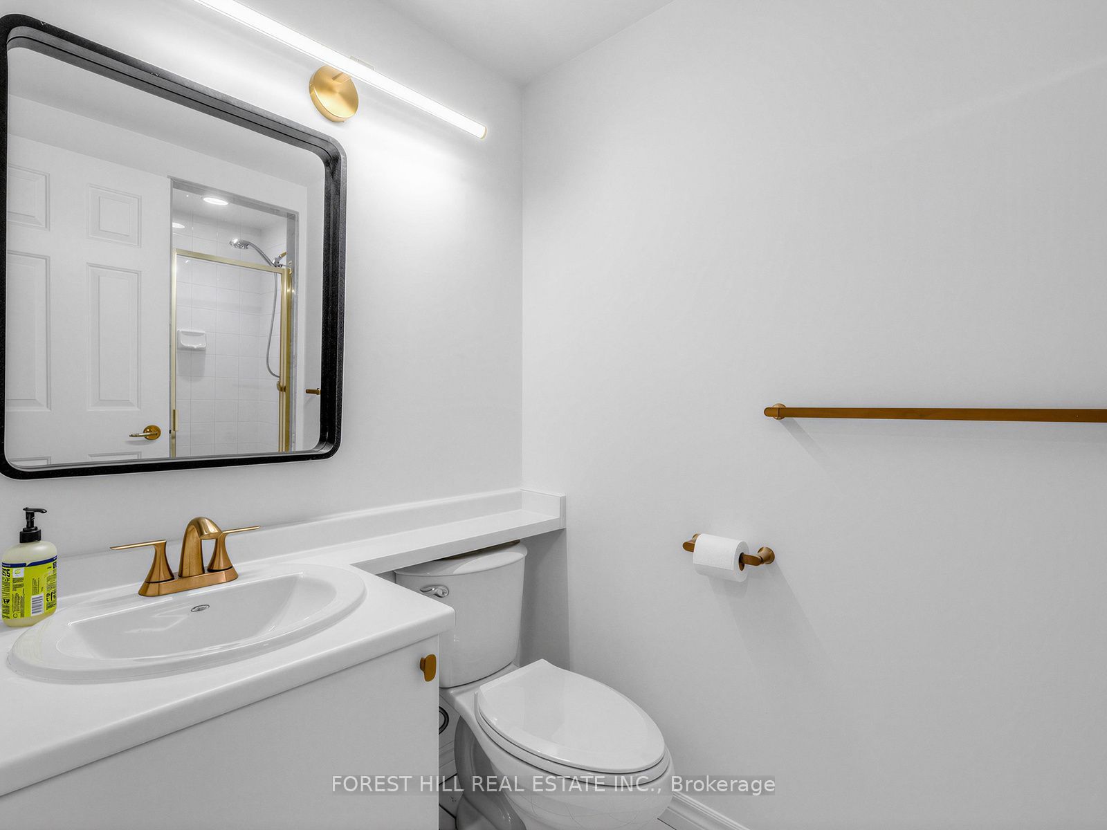 1818 Bayview Avenue 302, Toronto, ON M4G 4G6 photo 5