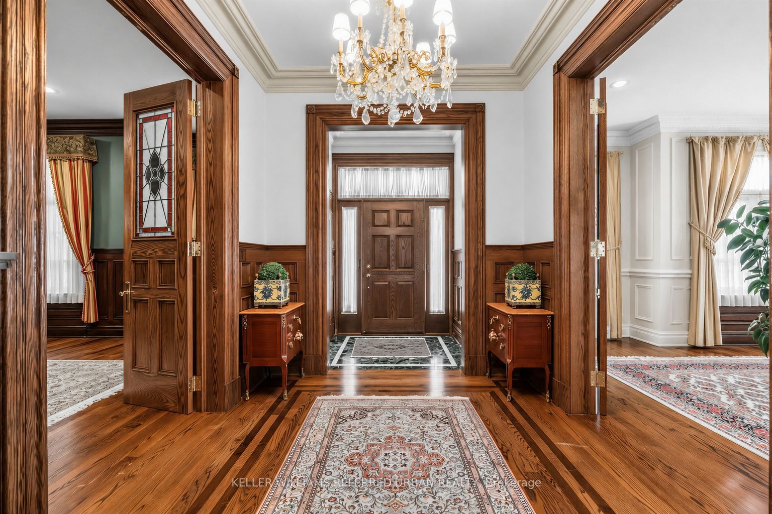 44 Cotswold Crescent, Toronto, ON M2P 1N2 photo 2