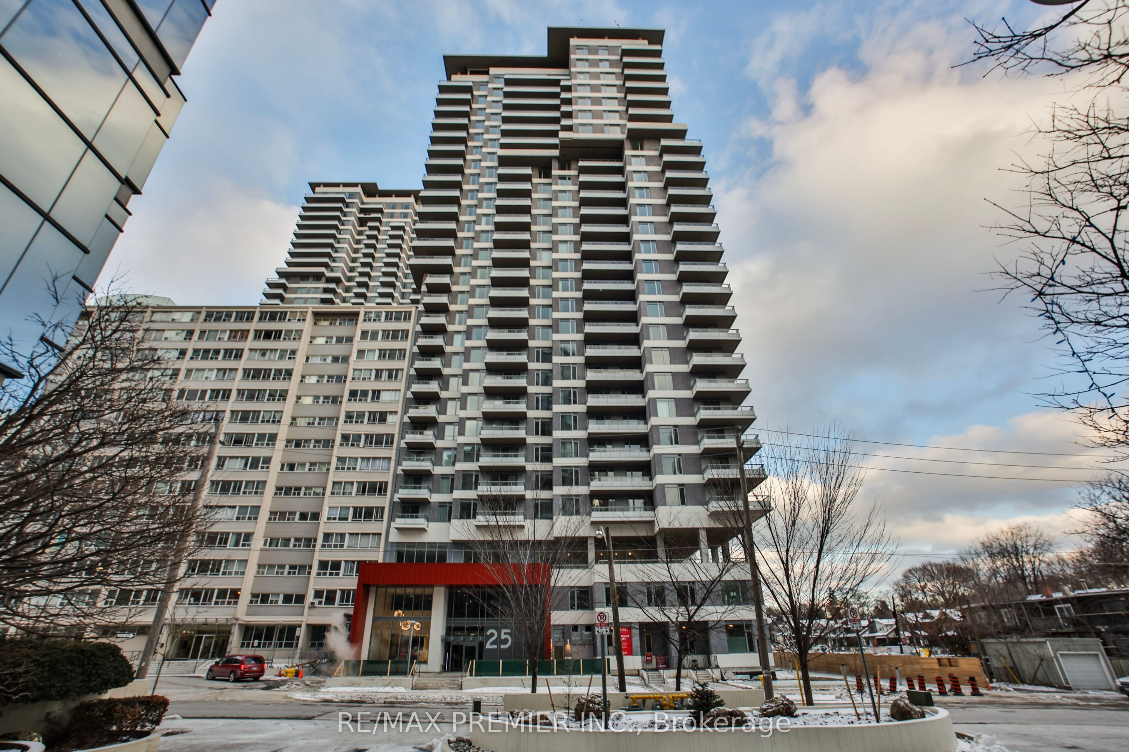 25 Holly Street 502, Toronto, ON M4S 0E3 photo 3