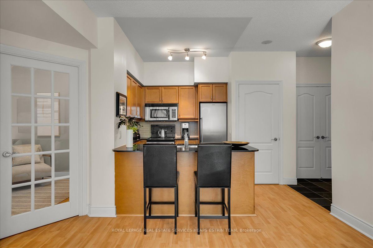 319 Merton Street 1116, Toronto, ON M4S 1A5 photo 4